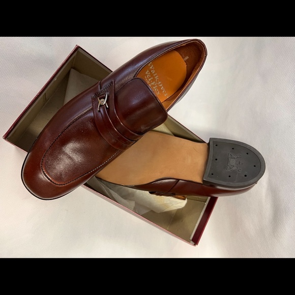Brand new Hanover brown leather loafers - Picture 4 of 4